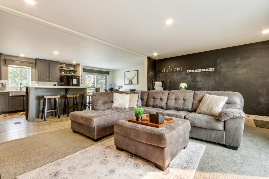 Photo of Livingroom in Helena