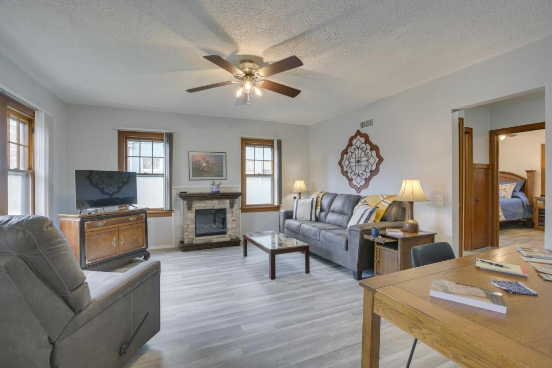 Photo of Livingroom in Glendive
