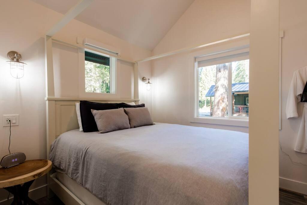 Photo of Bedroom in Leavenworth