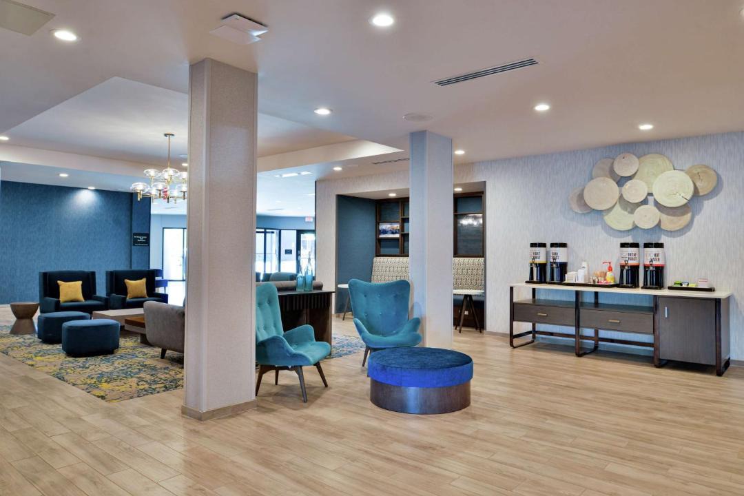 Photo of Livingroom in Cedar Falls Community Main Street