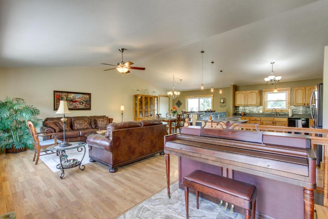 Photo of Livingroom in Montana City