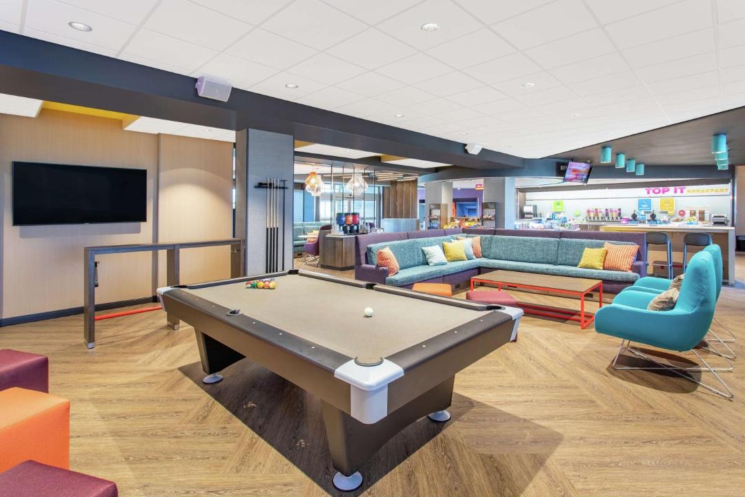 Photo of Livingroom in Midvale