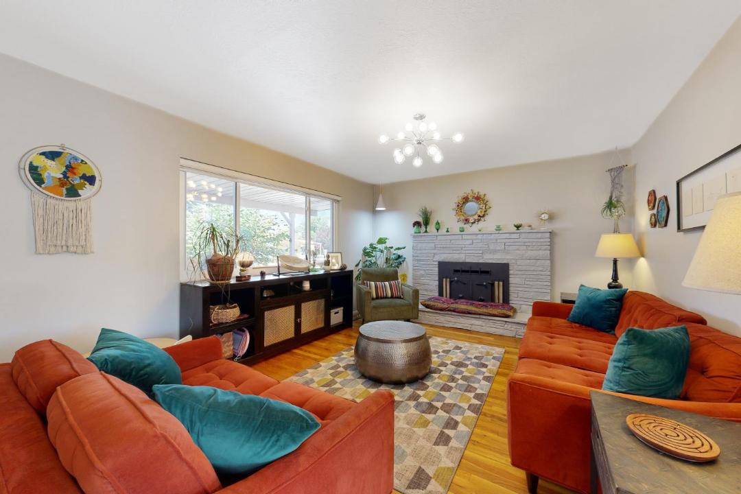 Photo of Livingroom in Franklin - Randolph