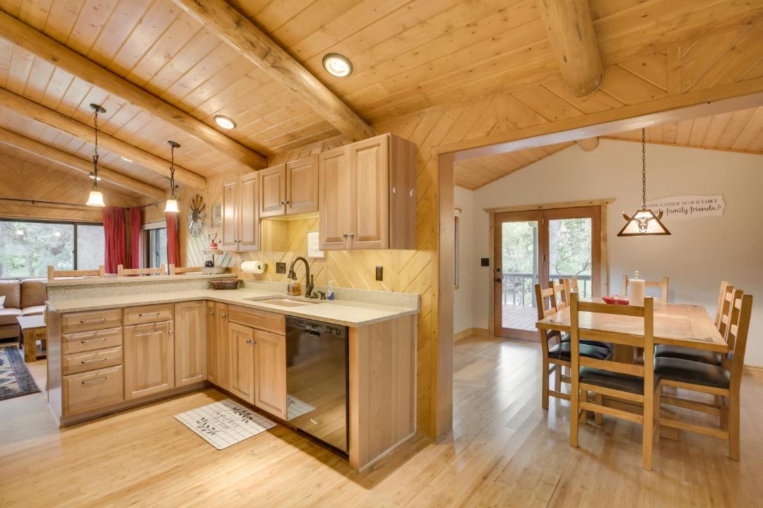 Photo of Kitchen in Ten Sleep