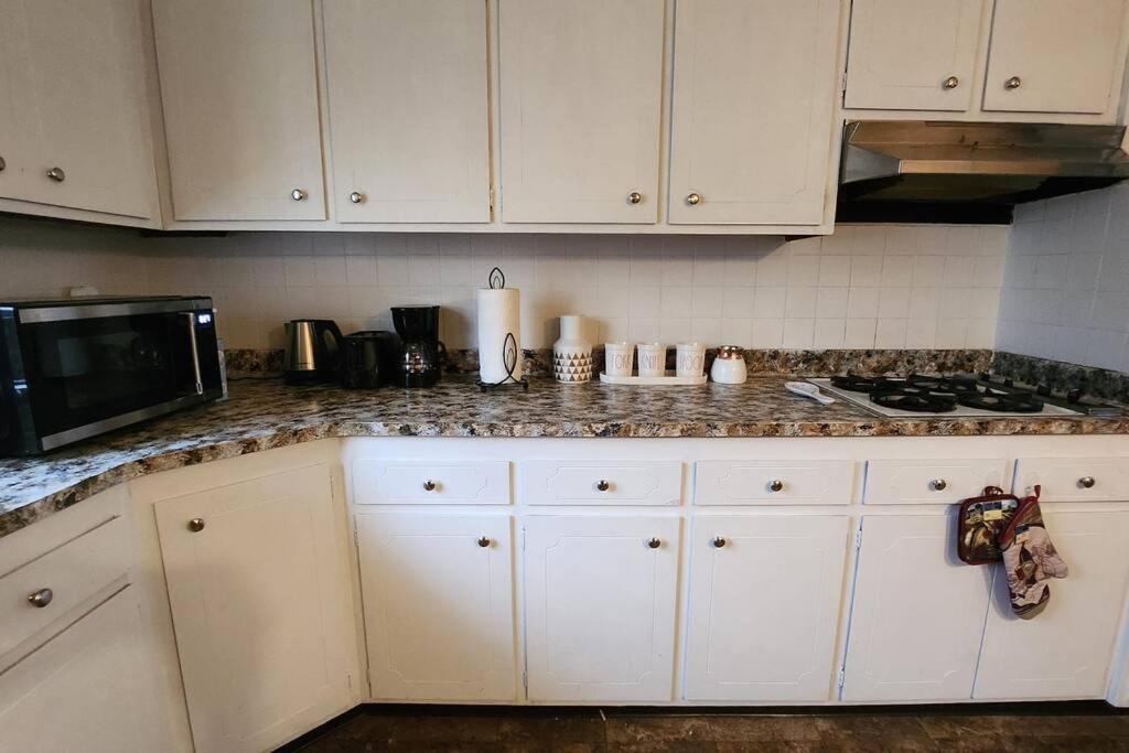 Photo of Kitchen in Euclid