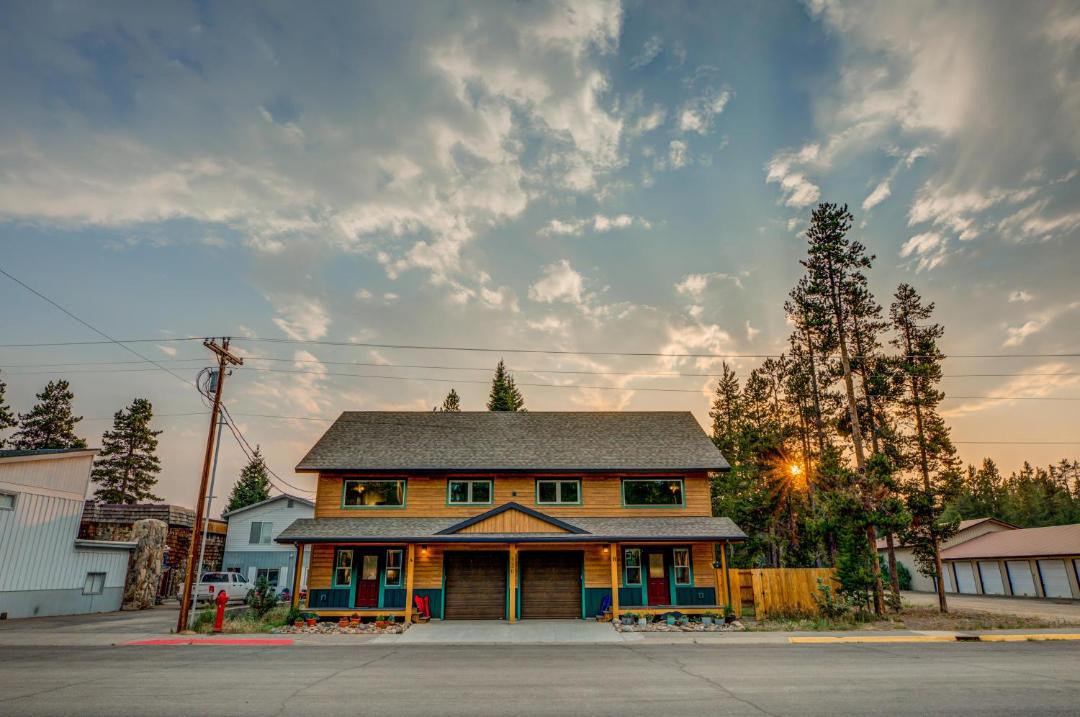 Photo of Others in West Yellowstone