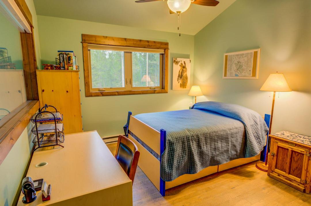 Photo of Bedroom in West Yellowstone
