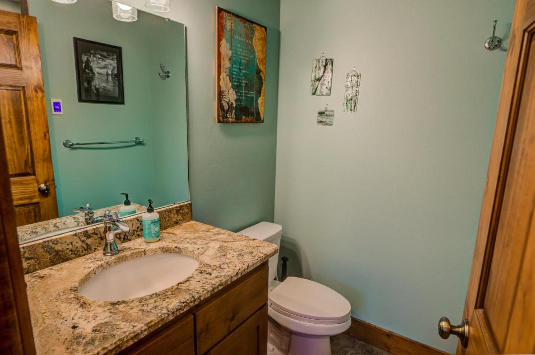 Photo of Bathroom in West Yellowstone