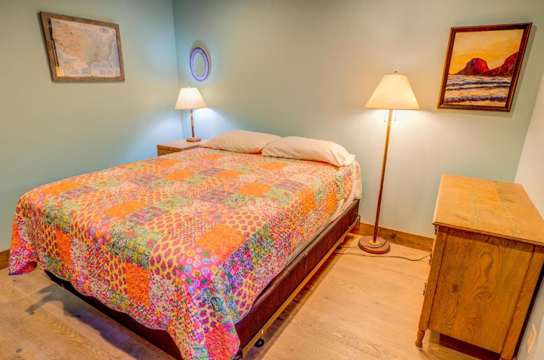 Photo of Bedroom in West Yellowstone