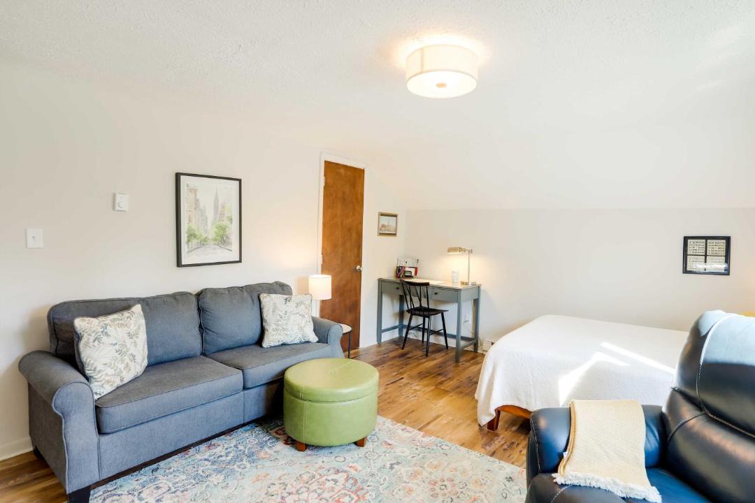 Photo of Livingroom in Norwalk