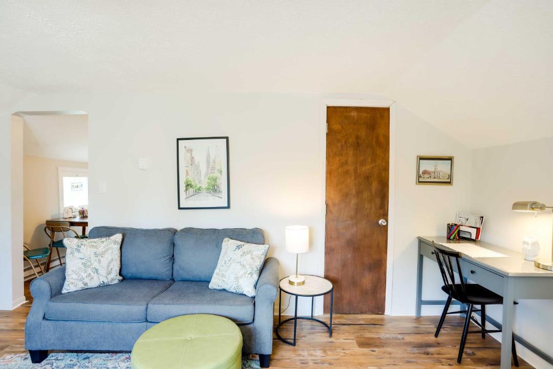 Photo of Livingroom in Norwalk