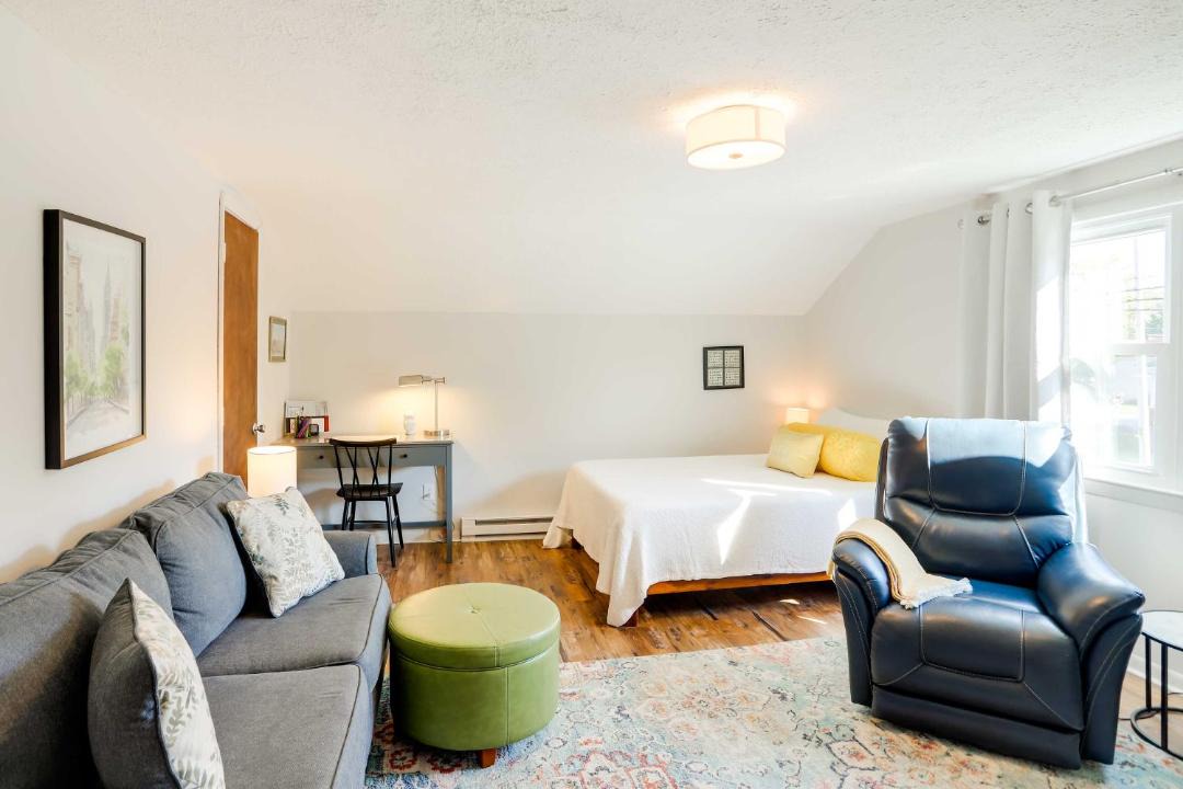 Photo of Livingroom in Norwalk