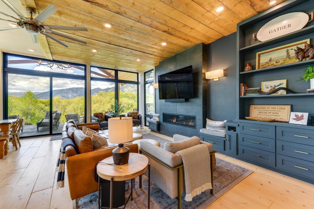 Photo of Livingroom in Turnerville