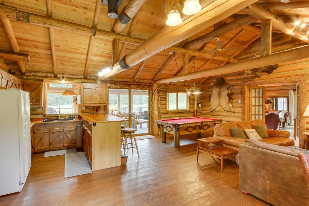 Photo of Livingroom in Silver Gate