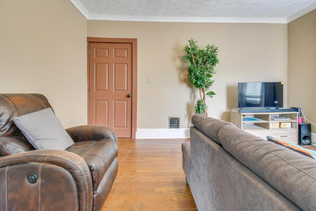 Photo of Livingroom in Dayton