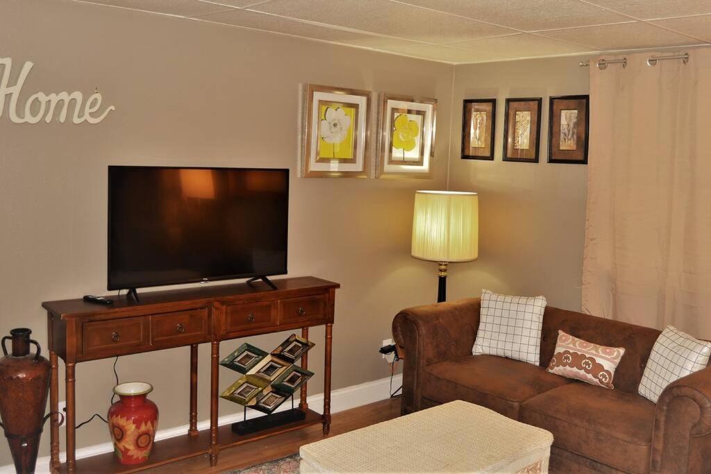 Photo of Livingroom in Grand Forks