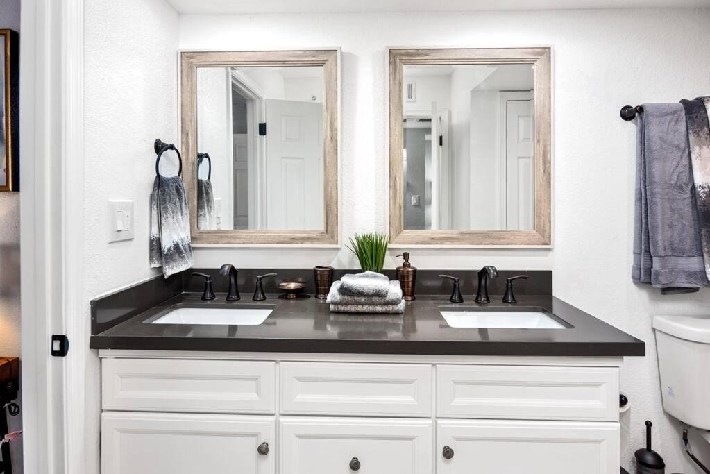 Photo of Kitchen in Arrowhead Lakes