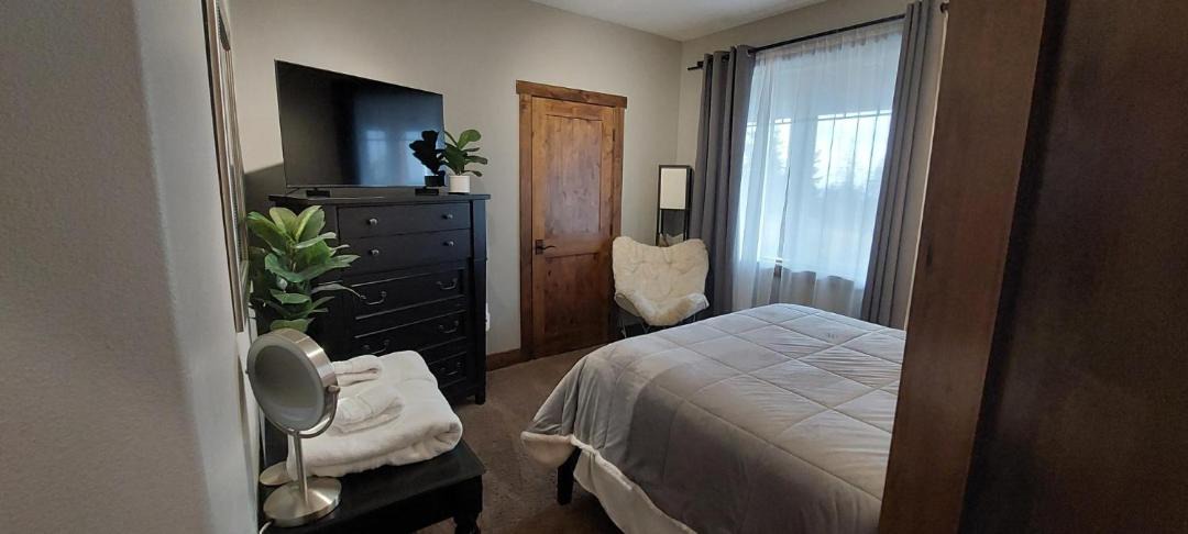 Photo of Bedroom in Colbert