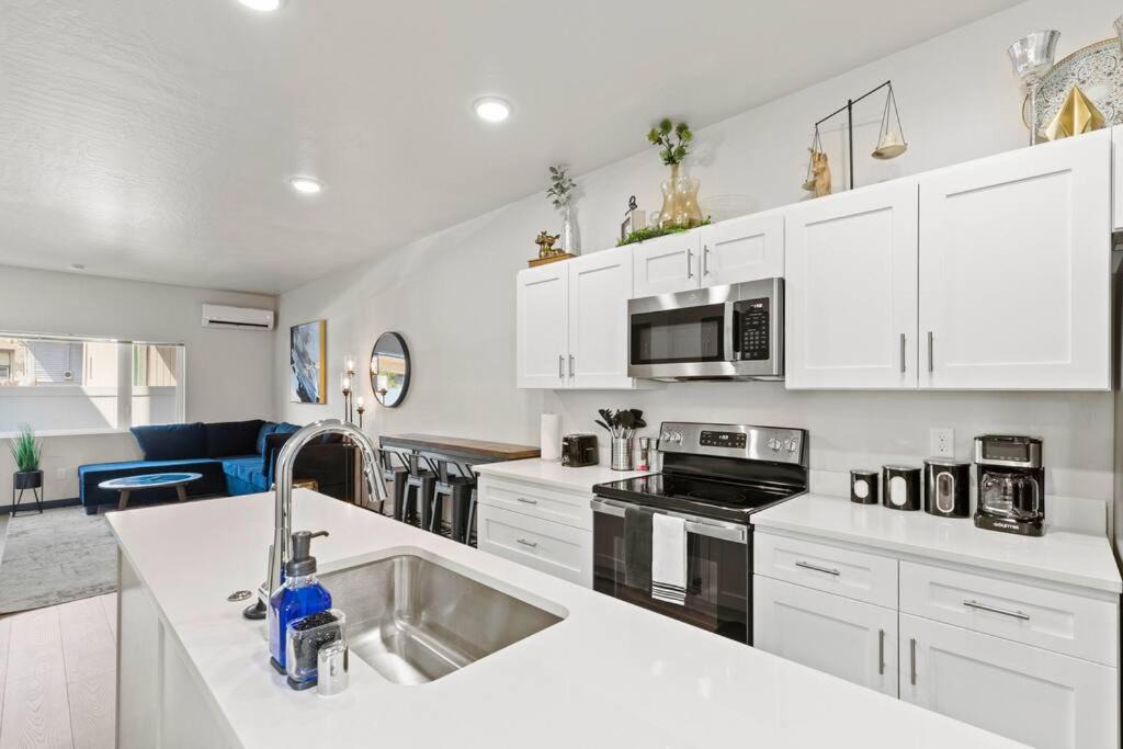 Photo of Kitchen in West Central