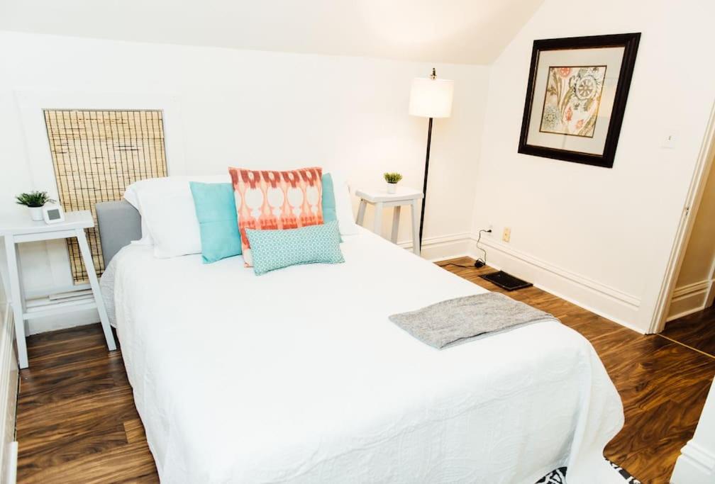 Photo of Bedroom in Ames