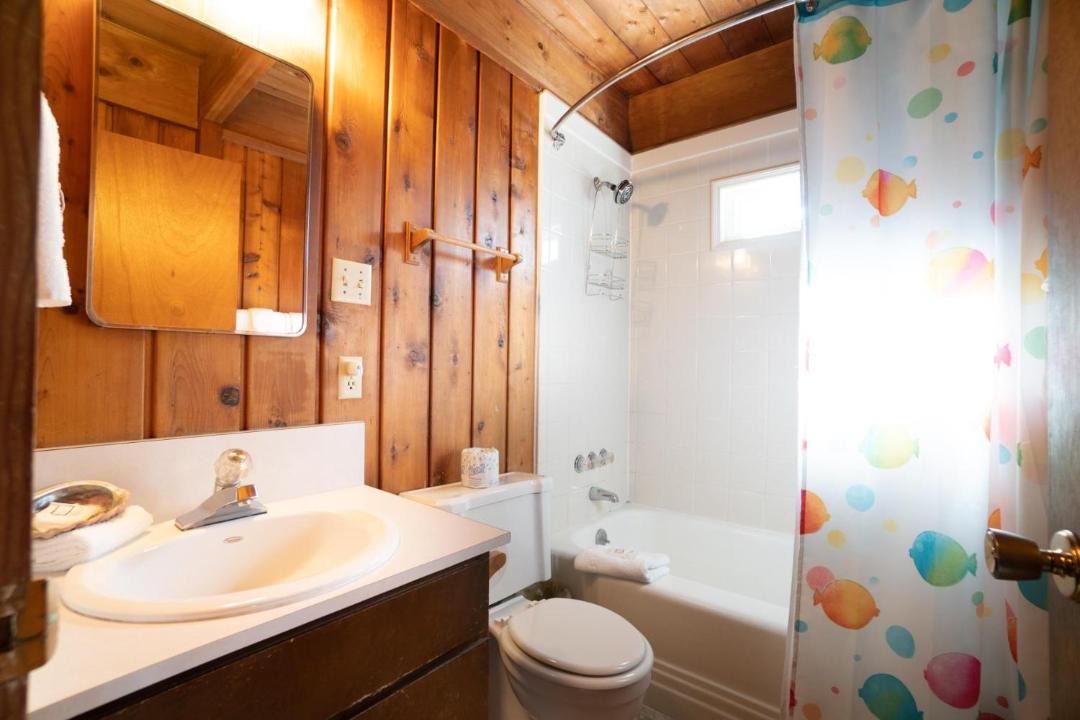 Photo of Bathroom in Otter Rock