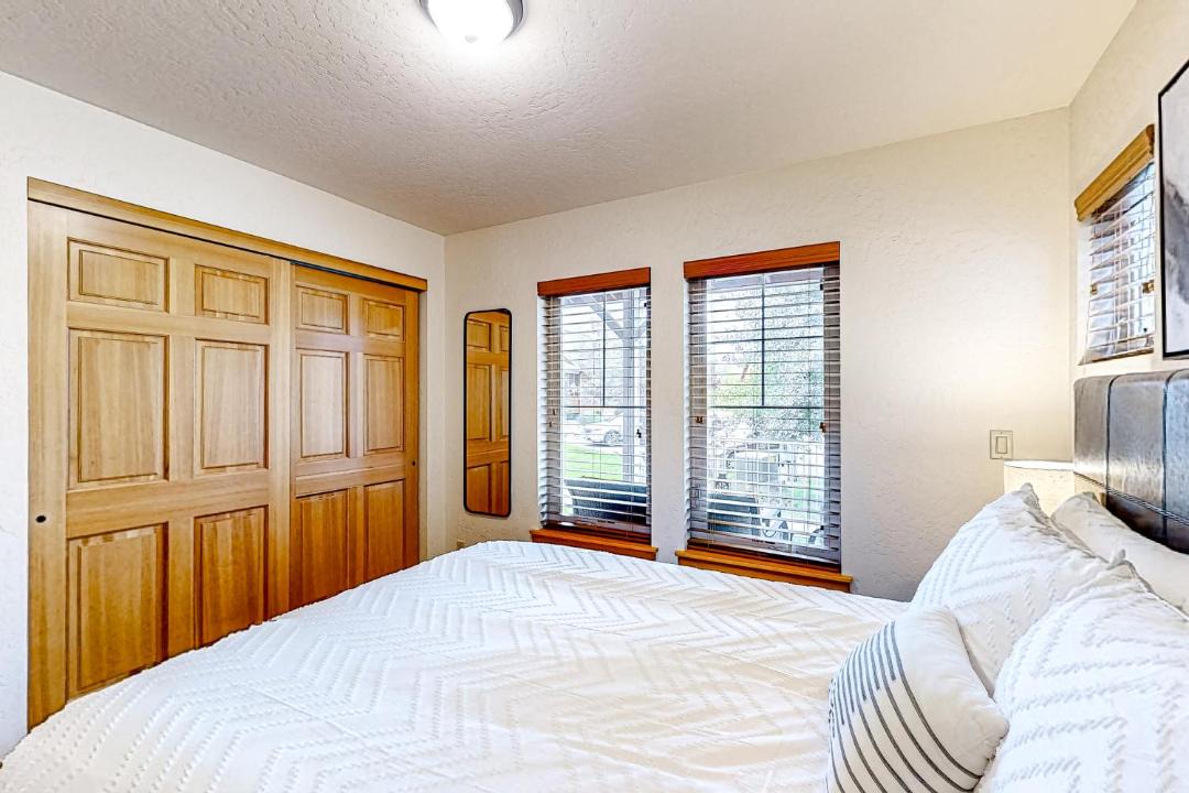 Photo of Bedroom in Dover Bay