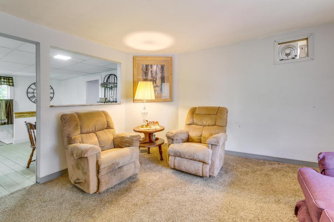 Photo of Livingroom in Carbon Hill
