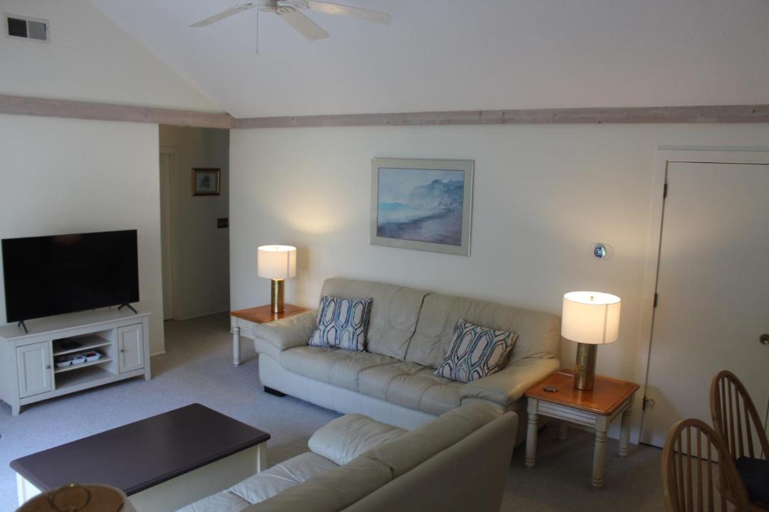 Photo of Livingroom in Mews Village