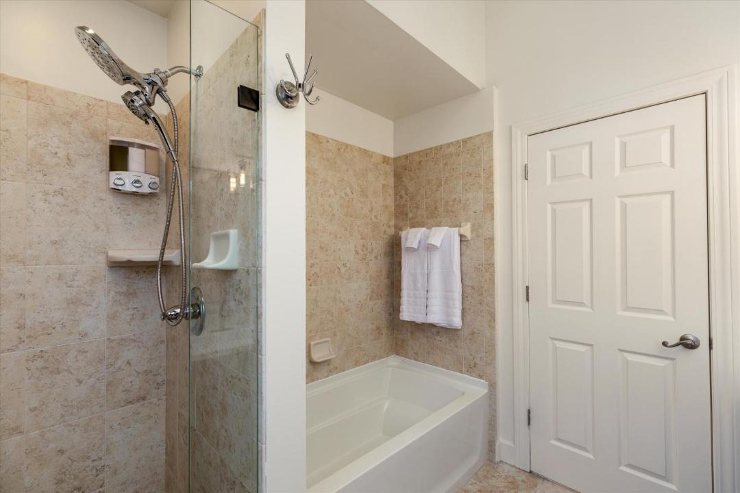 Photo of Bathroom in Midtown