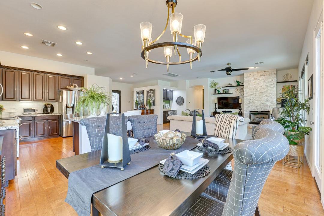 Photo of Livingroom in Fletcher Heights
