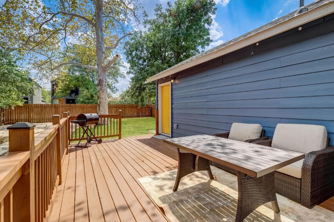 Photo of Patio Balcony in Eastside Promise Neighborhood
