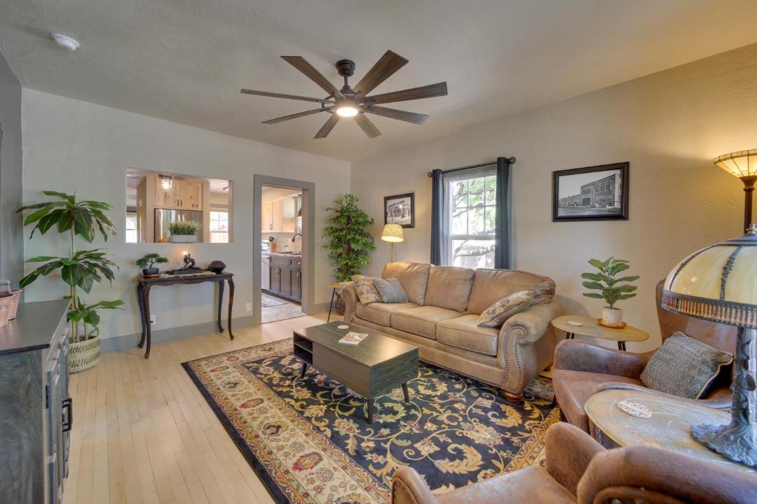 Photo of Livingroom in Clarkdale