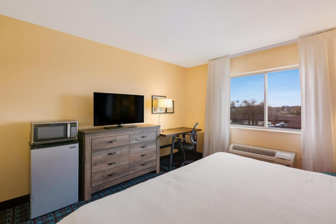 Photo of Bedroom in Minot