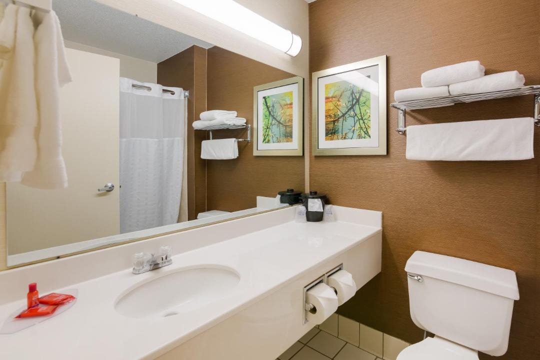 Photo of Bathroom in Minot