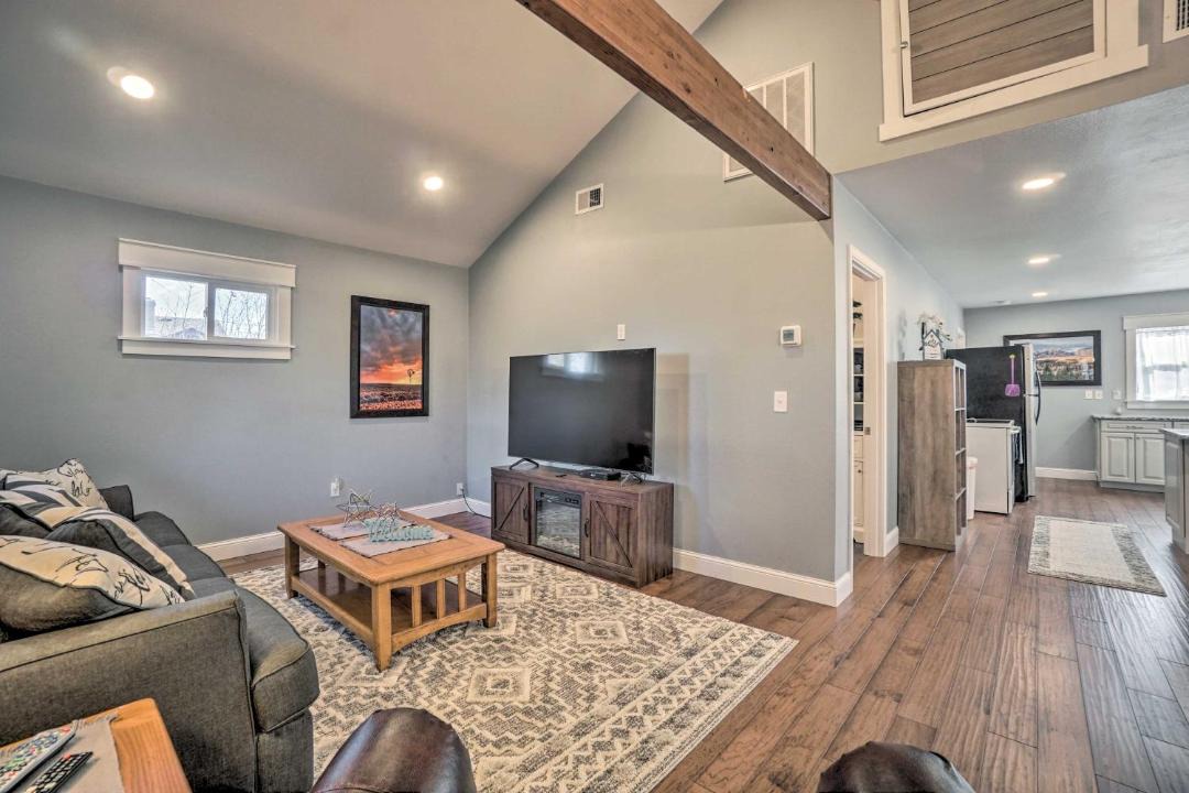 Photo of Livingroom in Cheyenne