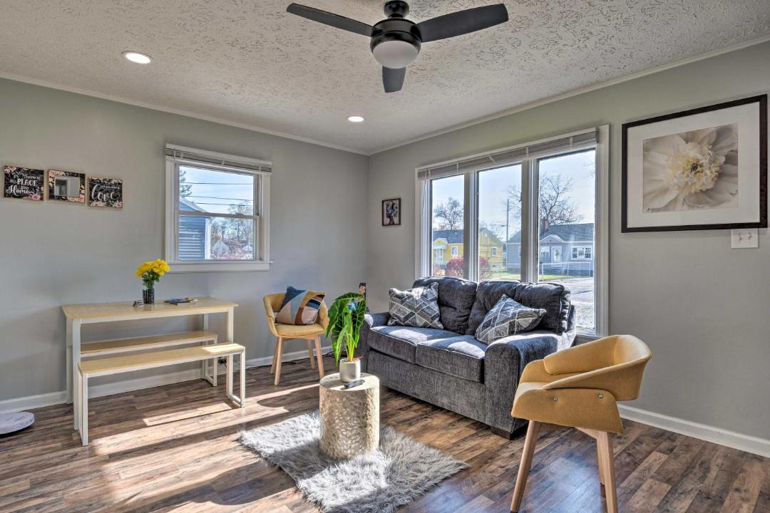 Photo of Livingroom in Indianapolis