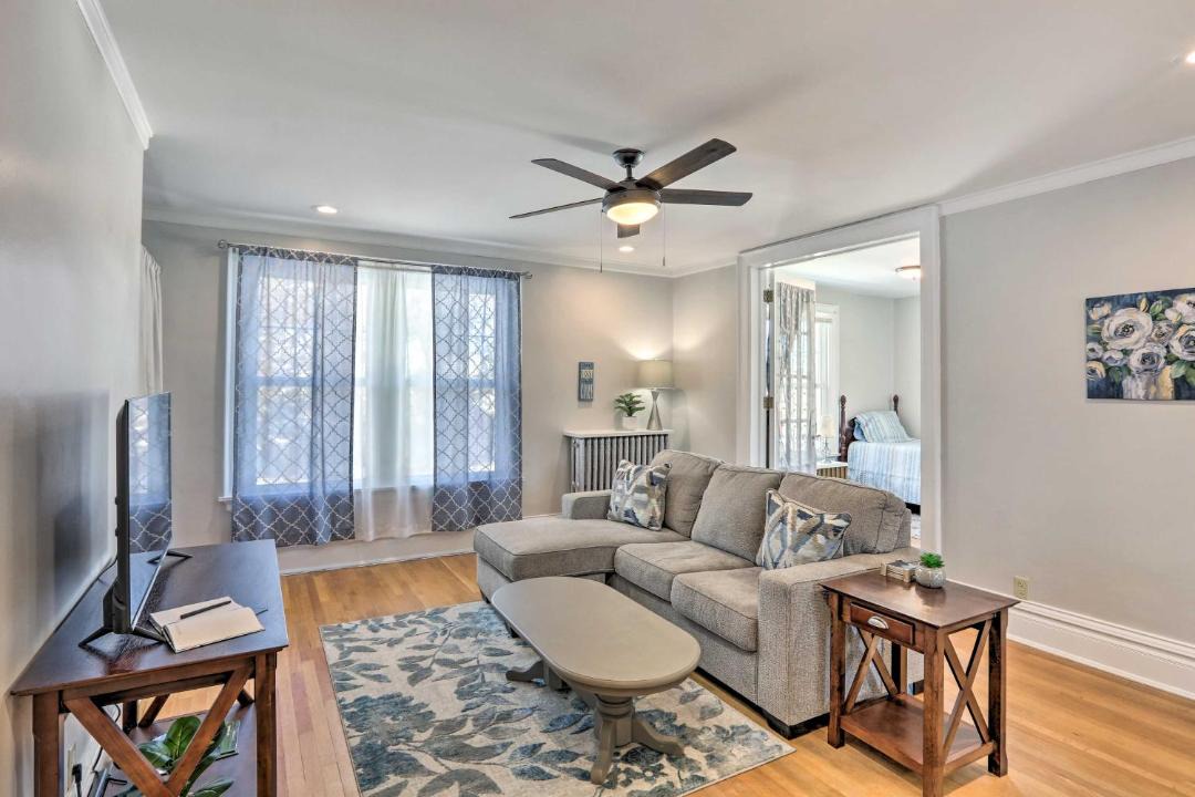 Photo of Livingroom in Dillon