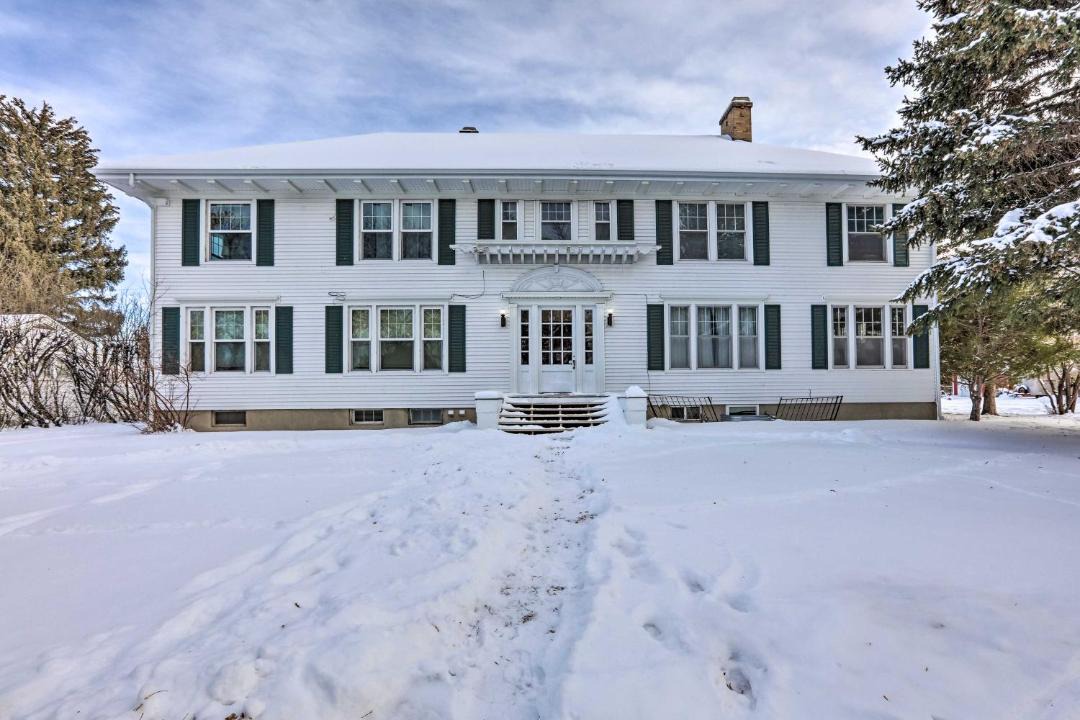 Photo of Buildings in Dillon