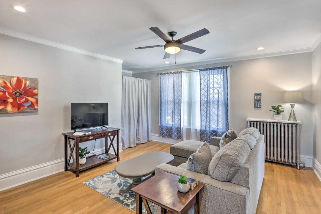 Photo of Livingroom in Dillon