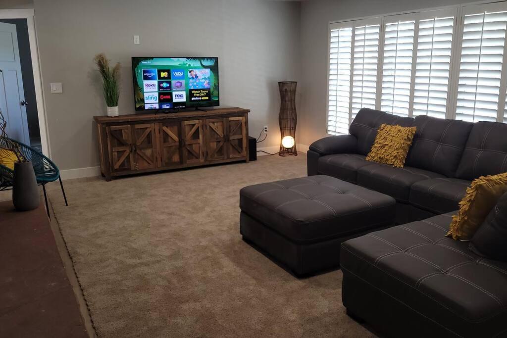 Photo of Livingroom in Logan