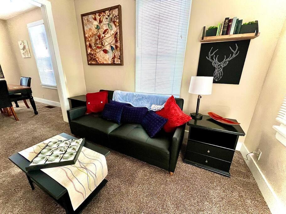 Photo of Livingroom in North Park