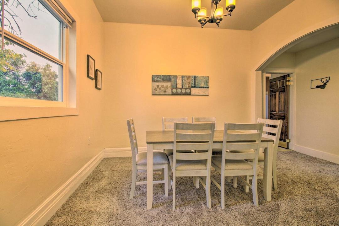 Photo of Livingroom in Helena