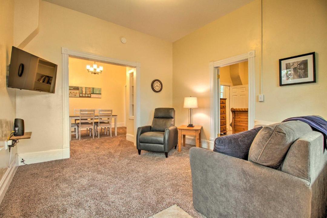Photo of Livingroom in Helena