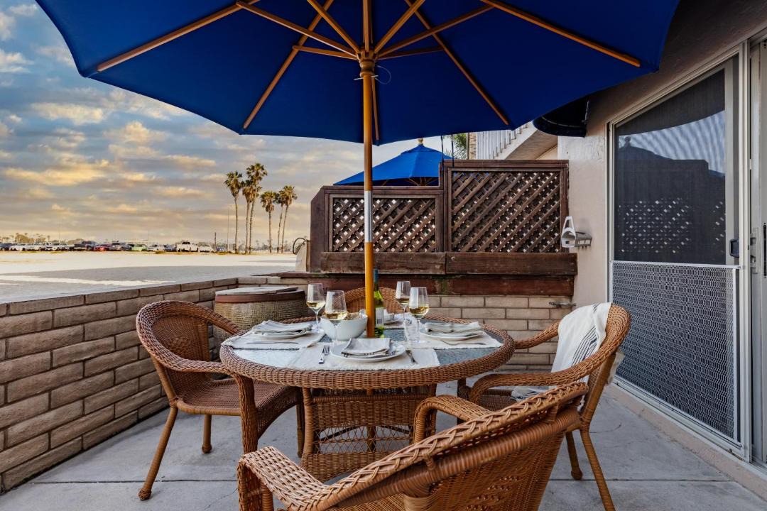 Photo of Patio Balcony in Central Mission Beach
