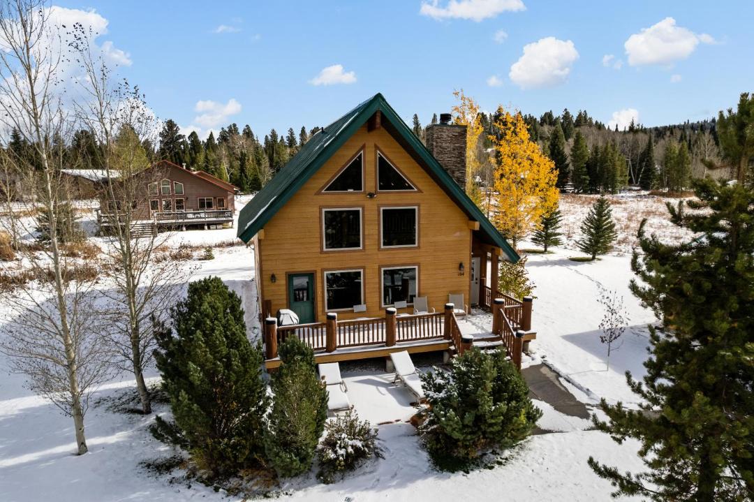 Photo of Buildings in Lazy Acres