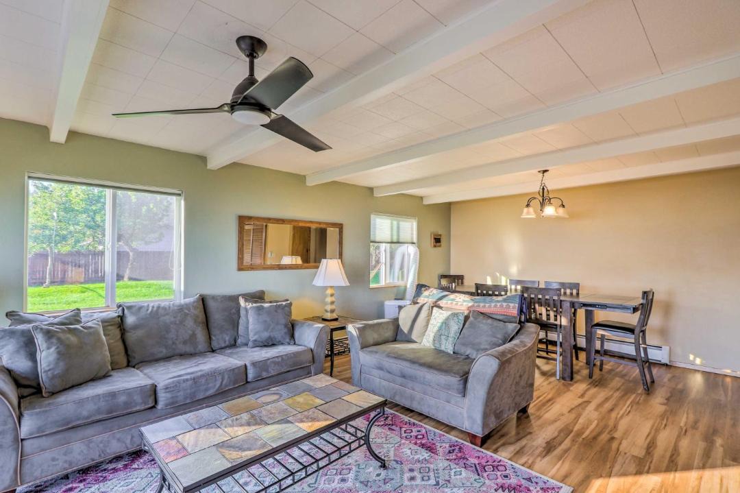 Photo of Livingroom in Lakeside