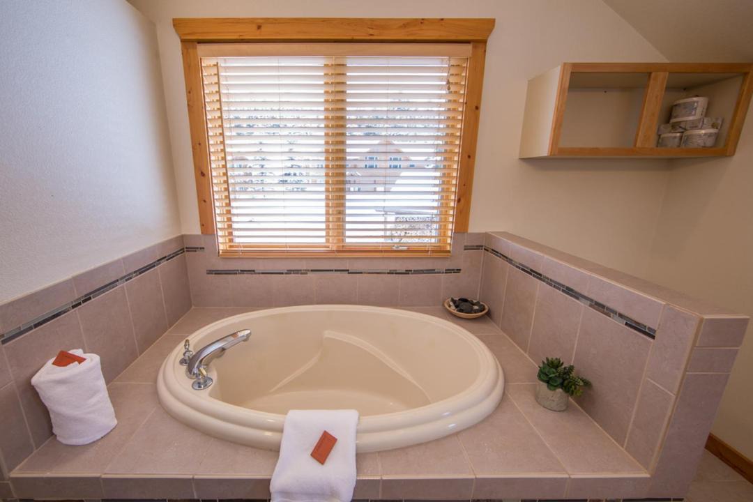 Photo of Bathroom in Big Sky