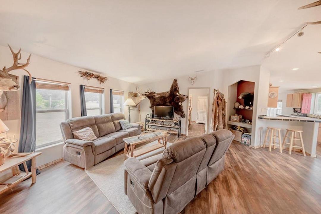 Photo of Livingroom in Boundary County