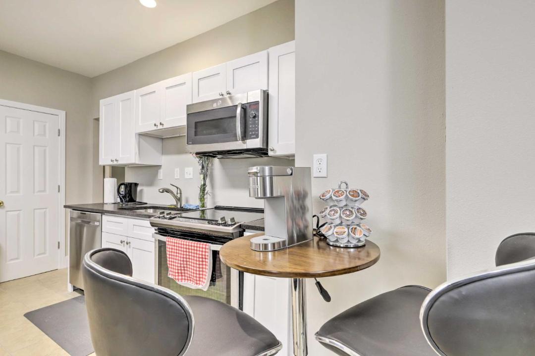 Photo of Kitchen in Memorial Square