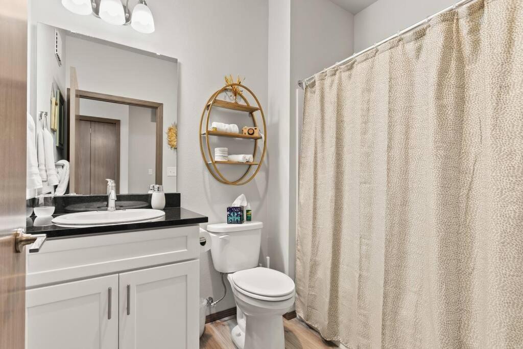 Photo of Bathroom in South Perry District